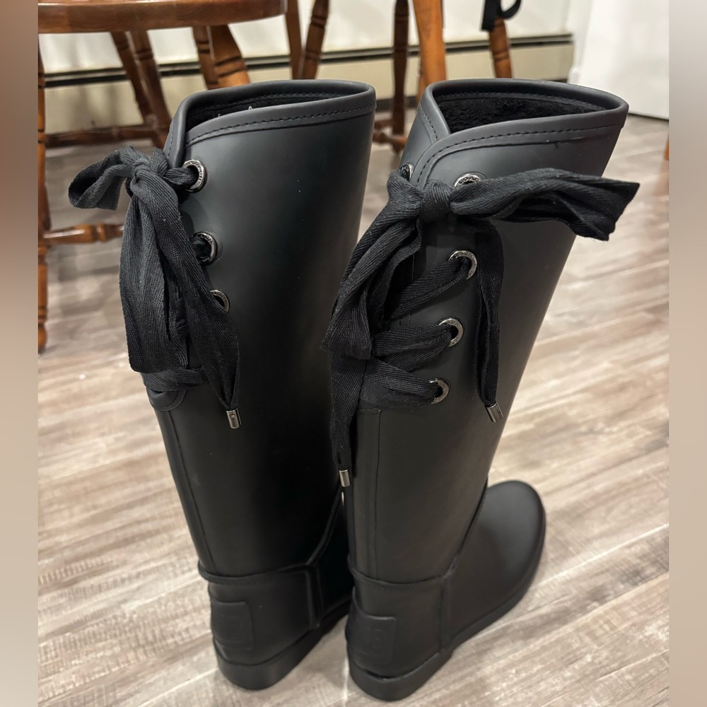 Coach Tristee Women’s Lined Black Lace-Up Rubber Riding Rainboots